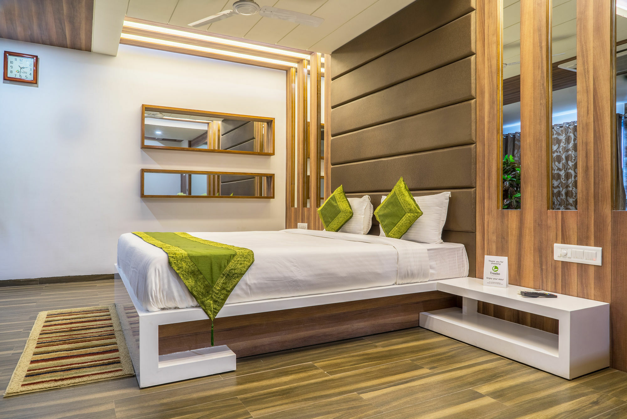 Treebo Unity Otel Amhedabad Dış mekan fotoğraf
